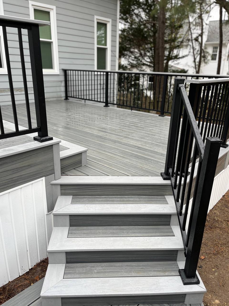 Custom Decks stairs and railing detail